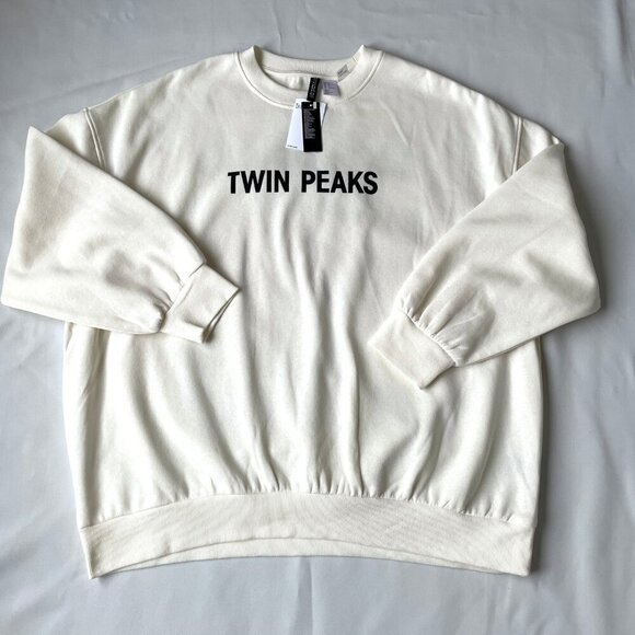 Last one! H&M NWT Twin Peaks David Lynch Women Crew Neck Oversized Sweatshirt - Picture 3 of 16